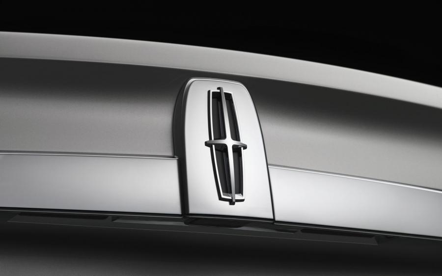  Lincoln MKS 2008 года  (фото 144 из 284)